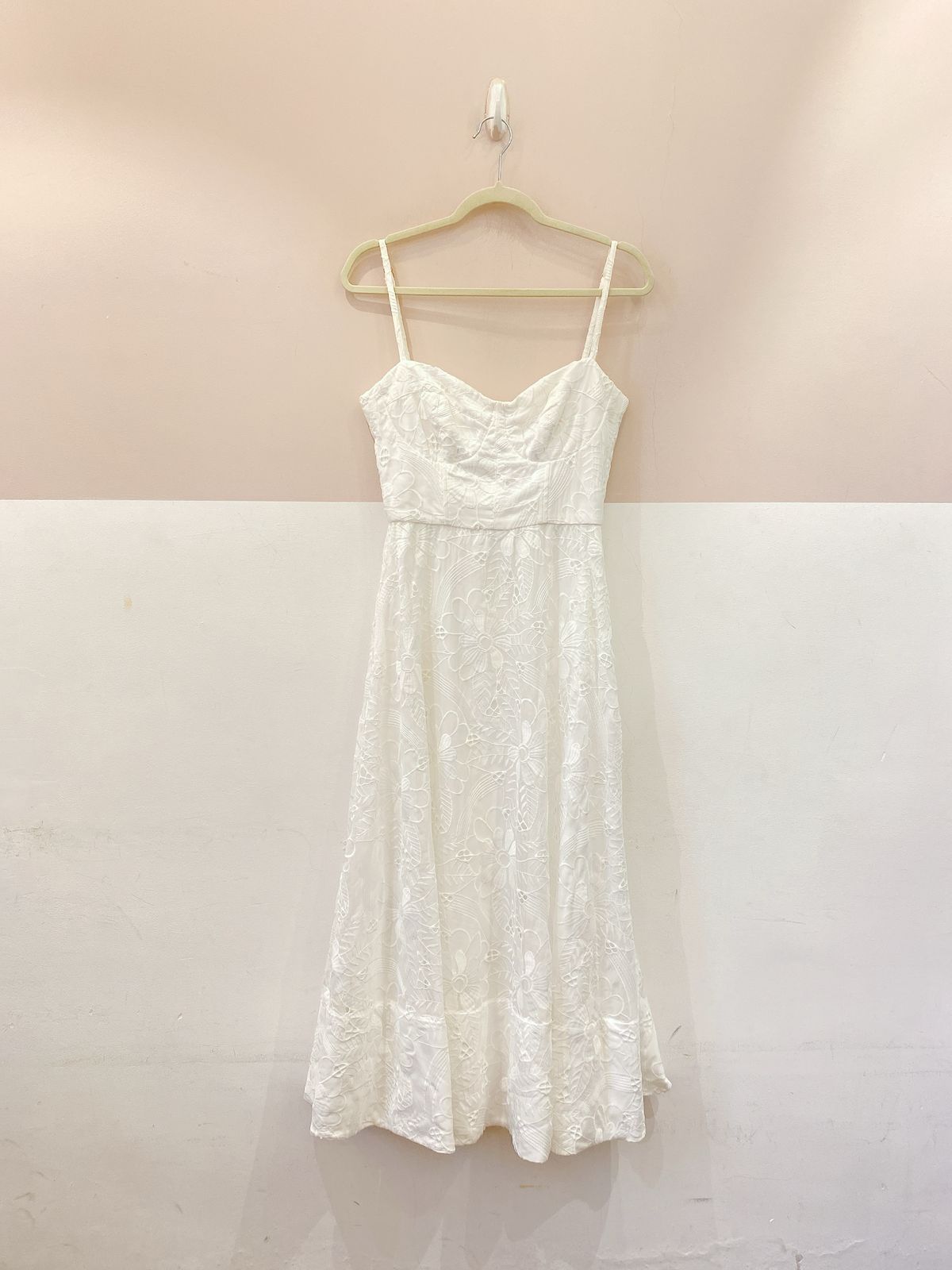 Vestido midi renda branco Lovlity P